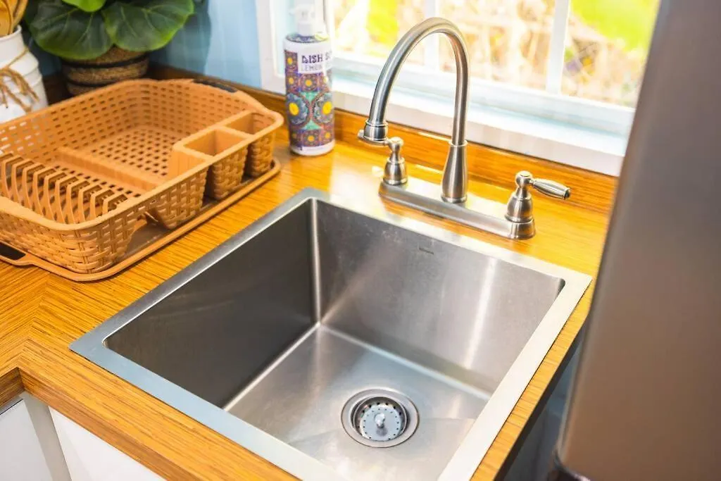 Jobos Beach Apt #2 Near Food Truck And Beach 伊莎贝拉